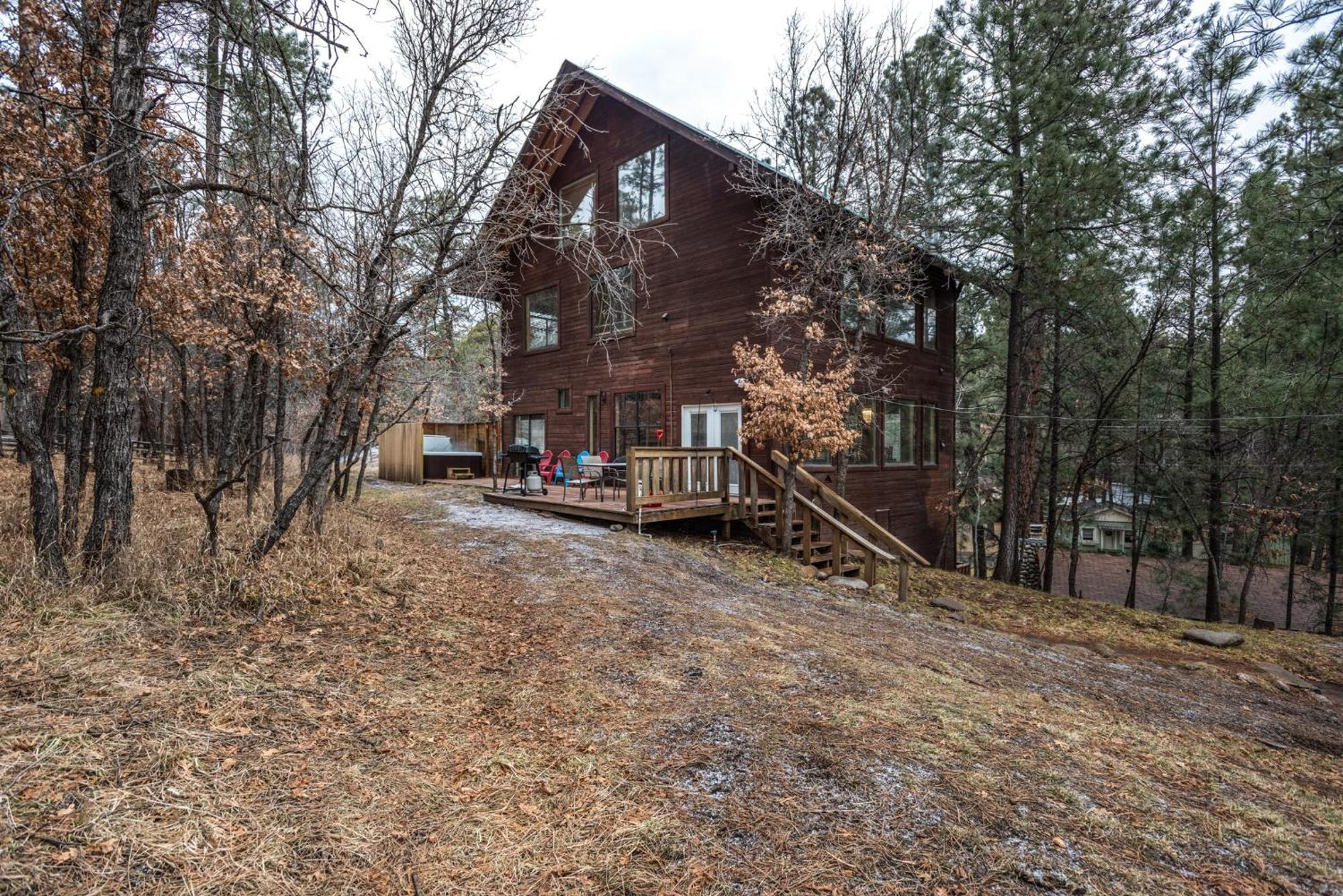 Upper Canyon Inn & Cabins Рюидозо Екстериор снимка