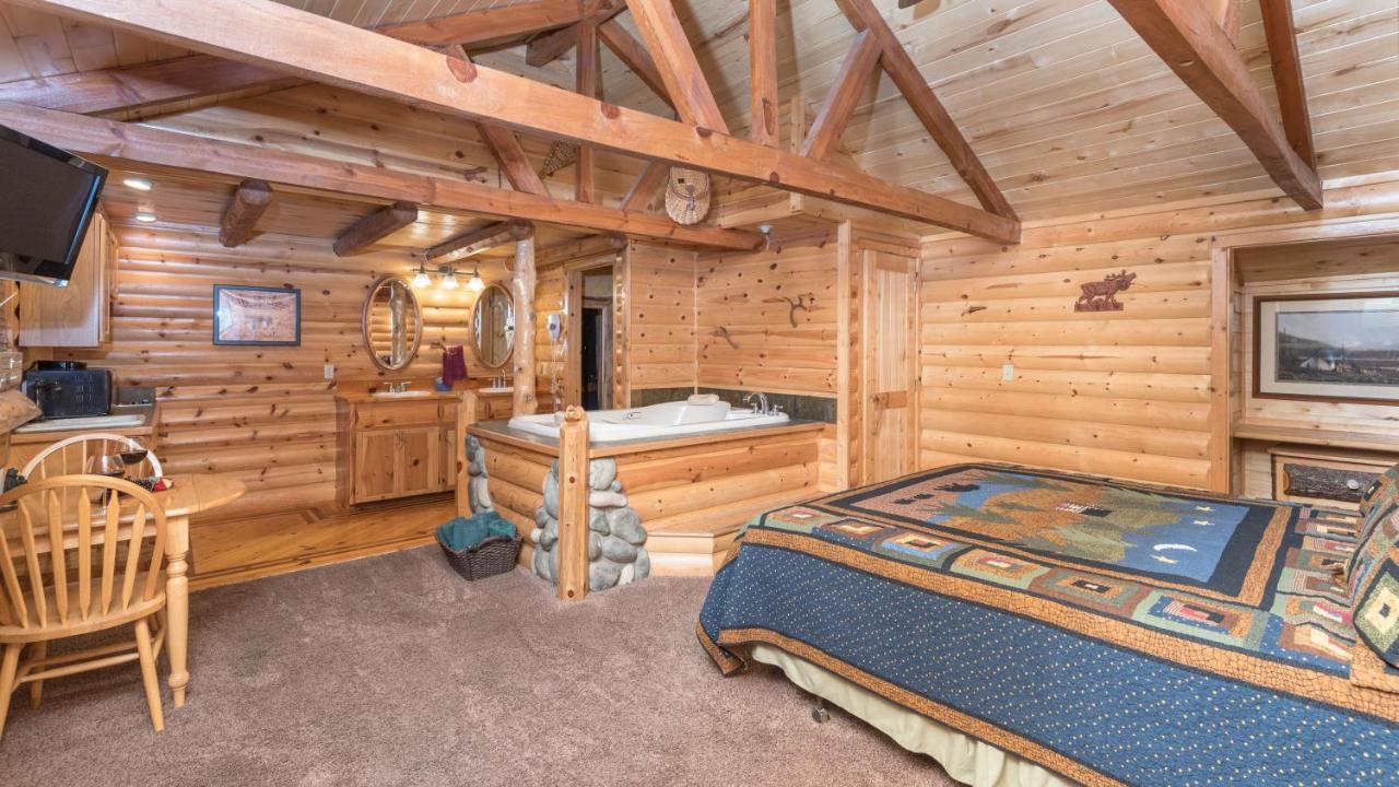 Upper Canyon Inn & Cabins Рюидозо Екстериор снимка